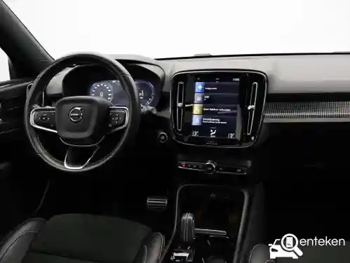 Volvo XC40 Recharge Plug-in Hybrid T4 2021