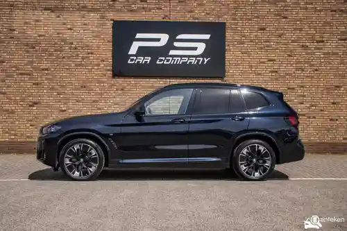BMW iX3 2023