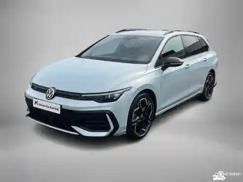 VW Golf Variant 1.5 eTSI 2025