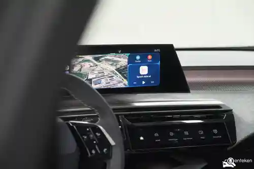 Peugeot 3008 1.2 HYBRID 136 2025