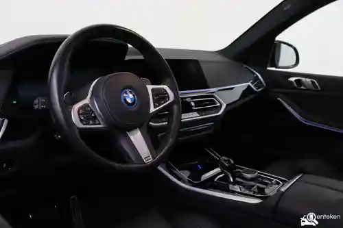 BMW X5 xDrive45e 2022