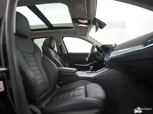 BMW 320e Touring 2022