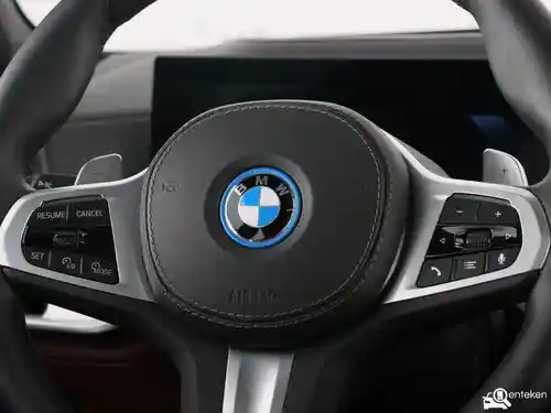 BMW X5 xDrive50e 2025