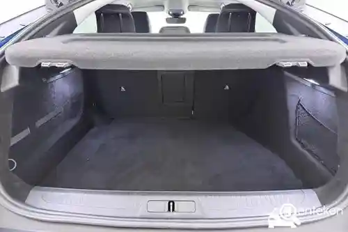 Peugeot 408 1.2 Hybrid 136 2025