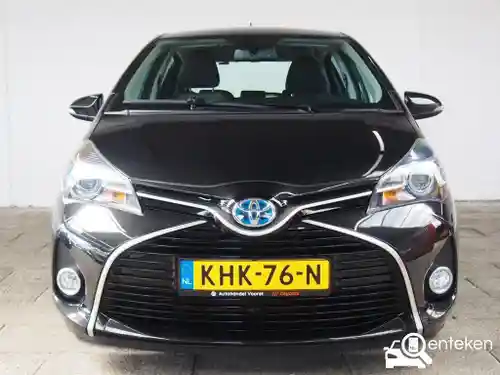 Toyota Yaris 1.5 Hybrid 2015