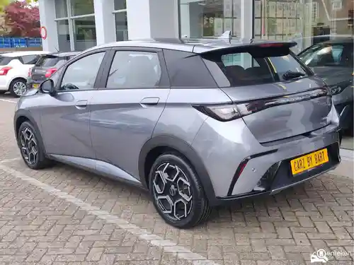 BYD Dolphin 2023