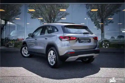 Mercedes-Benz GLA 250 e 2021
