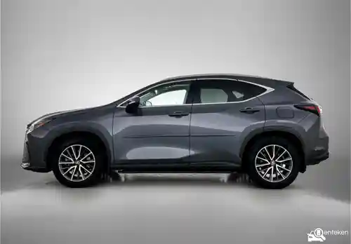 Lexus NX 450h+ 2023