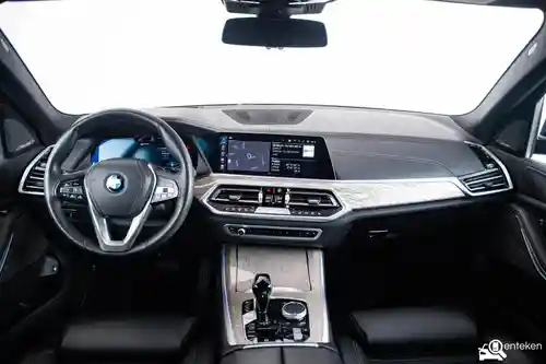 BMW X5 xDrive45e 2023
