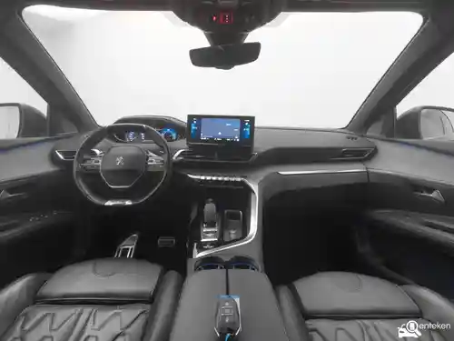 Peugeot 3008 1.6 HYBRID4 300 2022