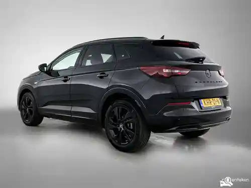 Opel Grandland 1.2 DI Turbo 2023