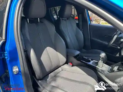 Peugeot 208 1.2 PureTech 100 2021