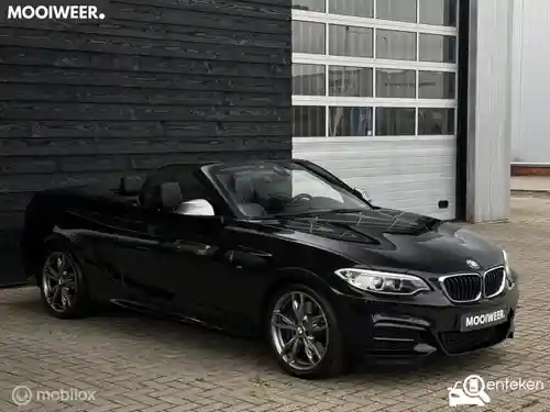 BMW M235i Cabrio 2016