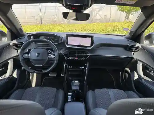 Peugeot 2008 1.2 PureTech 130 2024