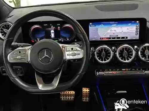 Mercedes-Benz GLA 250 e 2023