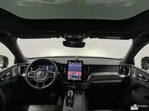 Volvo XC60 Plug-in Hybrid T8 2026