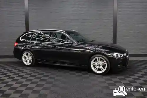 BMW 320i Touring 2016