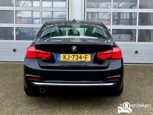 BMW 318i 2016