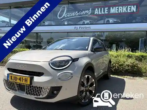 Fiat 600 1.2 T3 Hybrid 2024