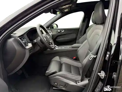 Volvo XC60 Plug-in Hybrid T6 2025