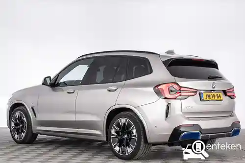 BMW iX3 2023