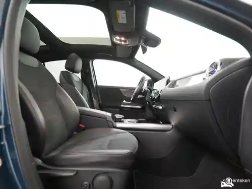 Mercedes-Benz GLA 250 e 2022