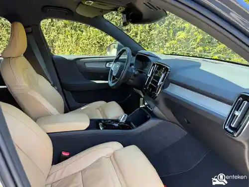 Volvo XC40 Recharge Plug-in Hybrid T4 2022