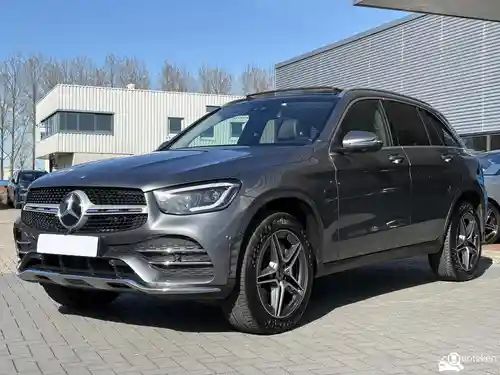 Mercedes-Benz GLC 300 e 2020