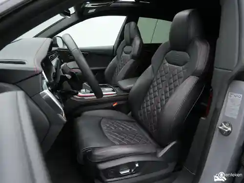 Audi Q8 60 TFSI e 2024
