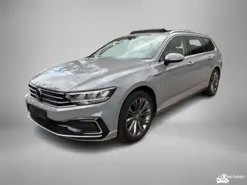 VW Passat Variant 1.5 TSI OPF 2022