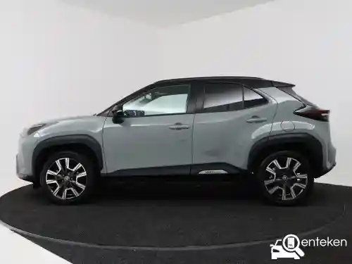 Toyota Yaris Cross 1.5 Hybrid 130 2025