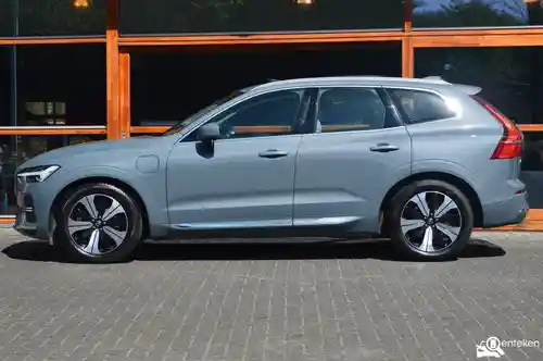 Volvo XC60 Plug-in Hybrid T6 2023
