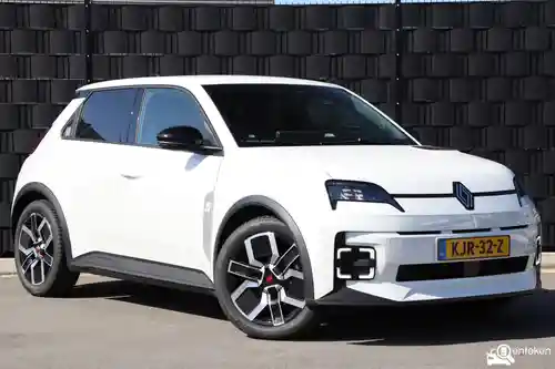 Renault R5 E-Tech Electric 95 Urban Range (40 kWh) 2026