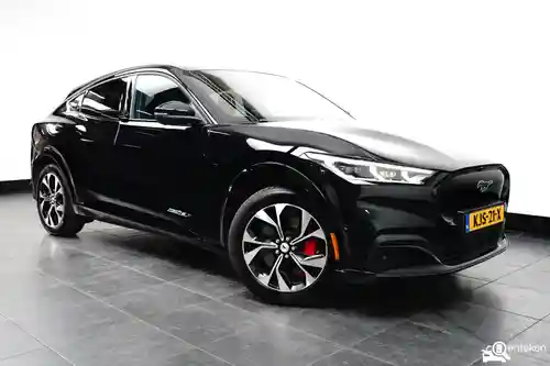 Ford Mustang Mach-E Extended Range 2024