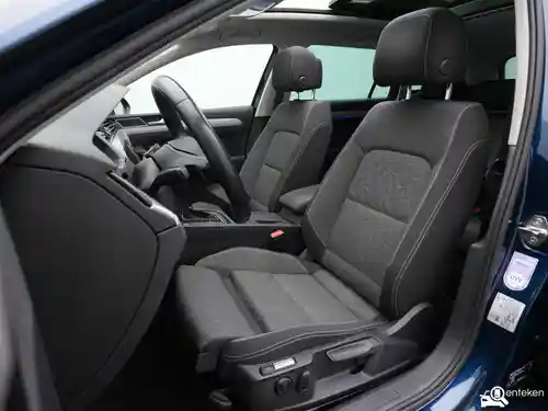 VW Passat Variant 1.5 TSI OPF 2022