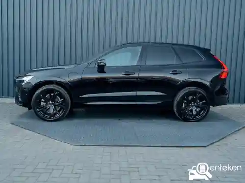 Volvo XC60 Plug-in Hybrid T6 2025