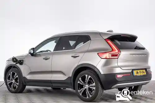 Volvo XC40 Recharge Plug-in Hybrid T4 2022
