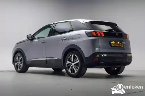 Peugeot 3008 1.6 HYBRID 225 2022