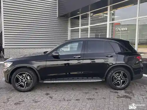 Mercedes-Benz GLC 300 e 2021