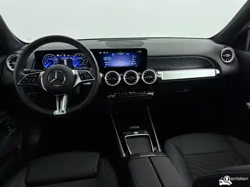 Mercedes-Benz EQB 350 2024