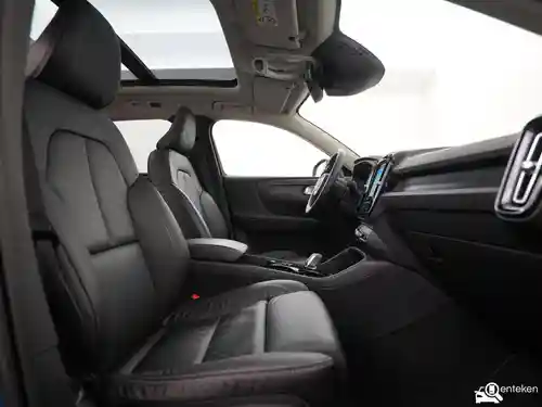 Volvo XC40 Recharge Plug-in Hybrid T4 2022