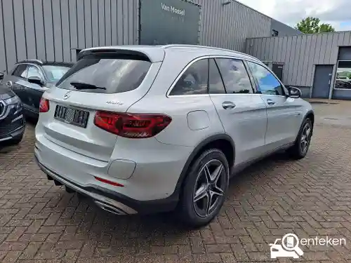 Mercedes-Benz GLC 300 e 2020