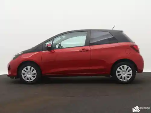 Toyota Yaris 1.33 2016