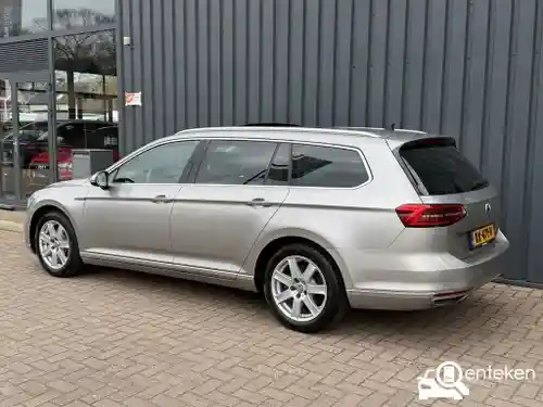 VW Passat Variant GTE 2016