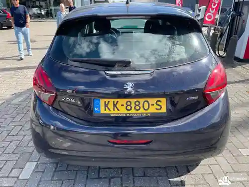 Peugeot 208 1.2 PureTech 82 2016