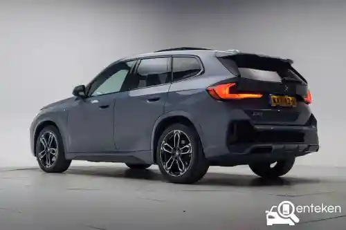 BMW iX1 xDrive30 2023