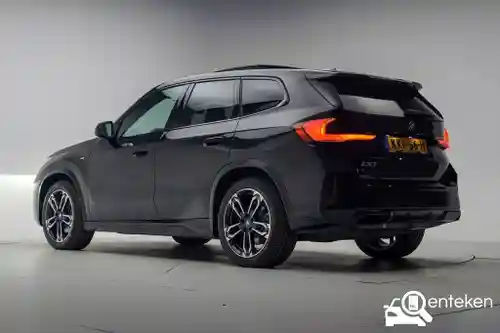 BMW iX1 xDrive30 2023
