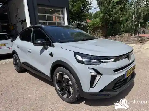 Renault Captur Full Hybrid E-Tech 160 2025