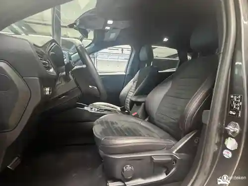 Mercedes-Benz B 200 2016