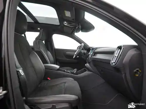 Volvo XC40 Recharge Plug-in Hybrid T5 2021